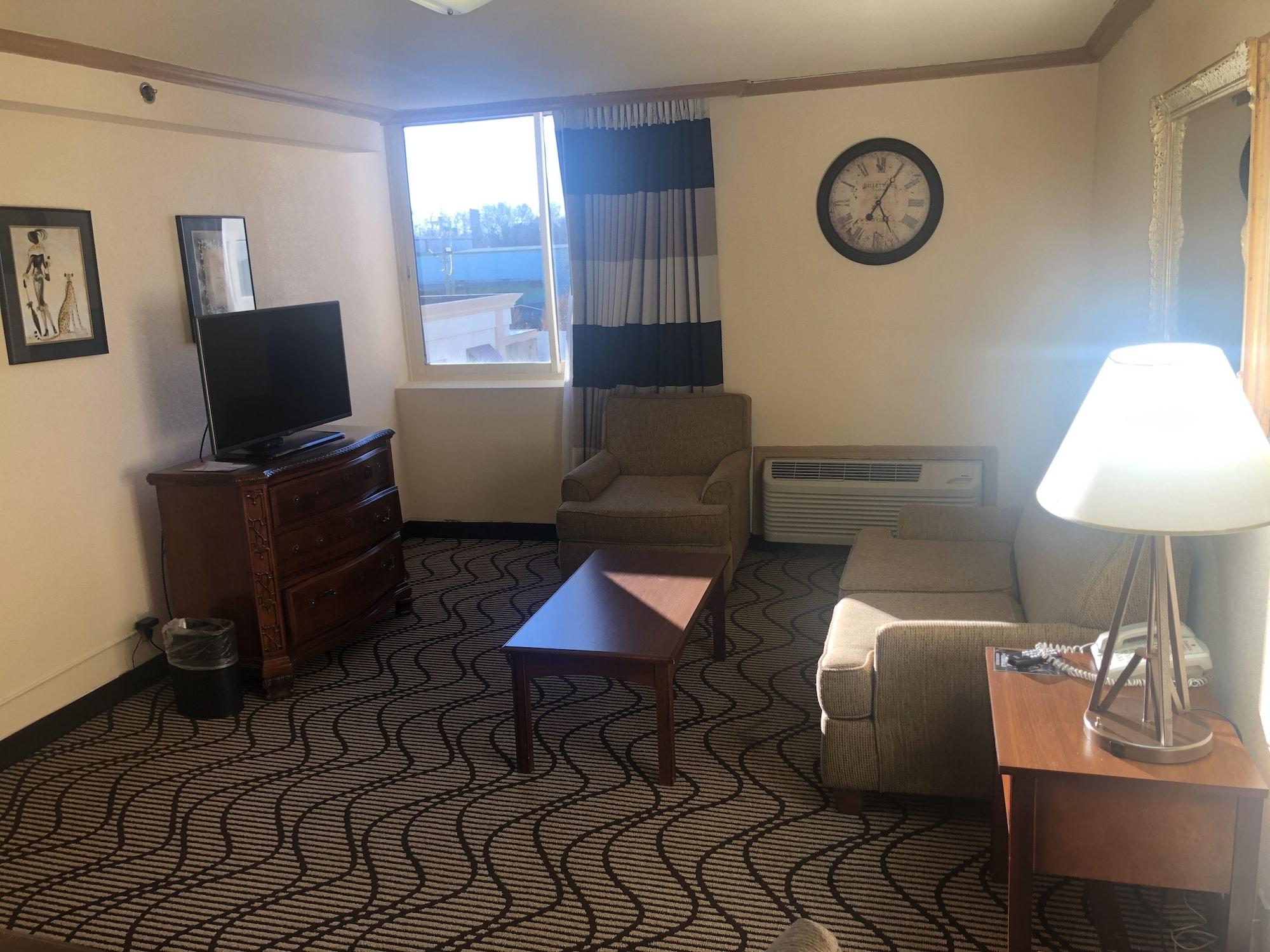 Hotel Ramada By Wyndham Birmingham Airport Extérieur photo